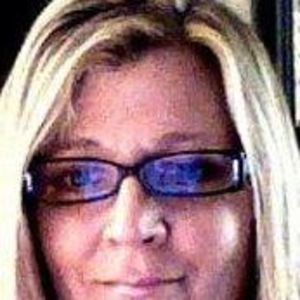 Meet your Posher, Suzanne